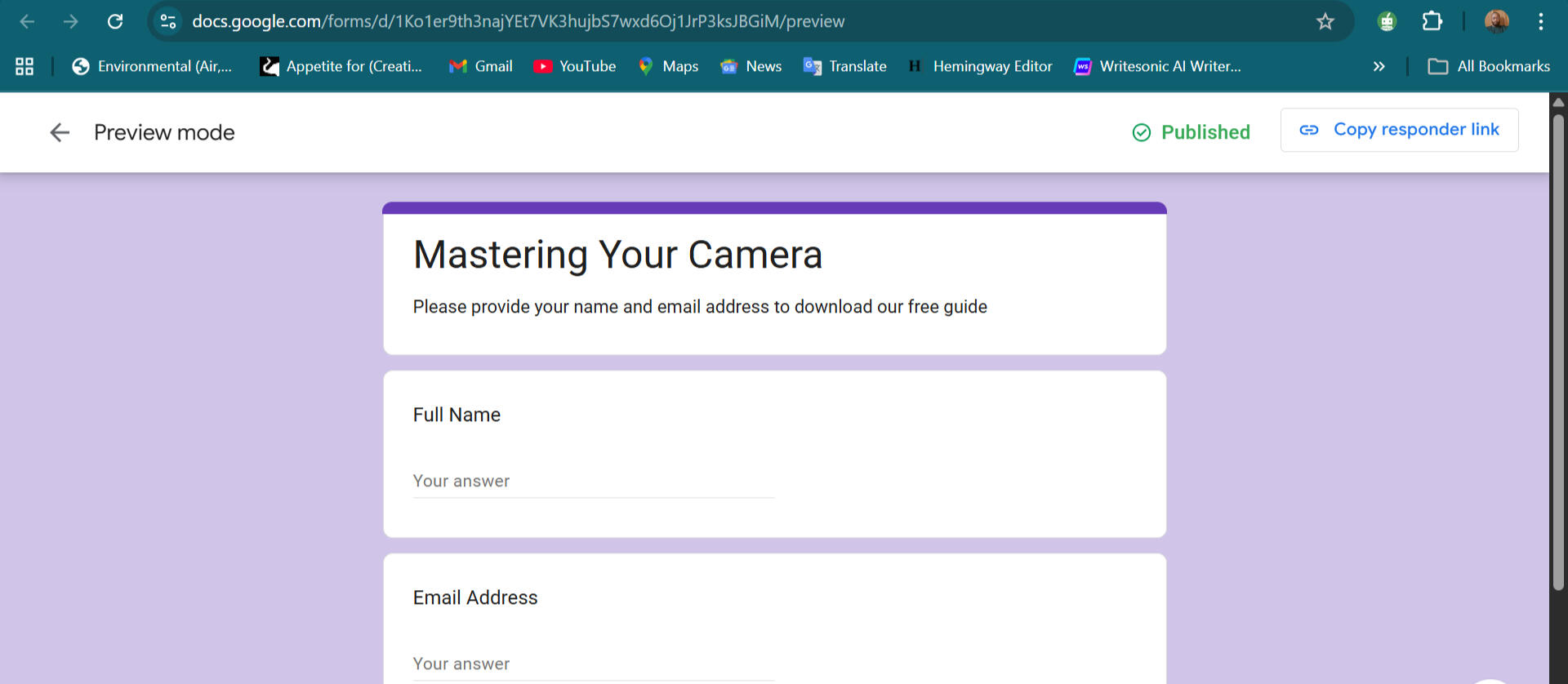 this collects thier name and email➡️